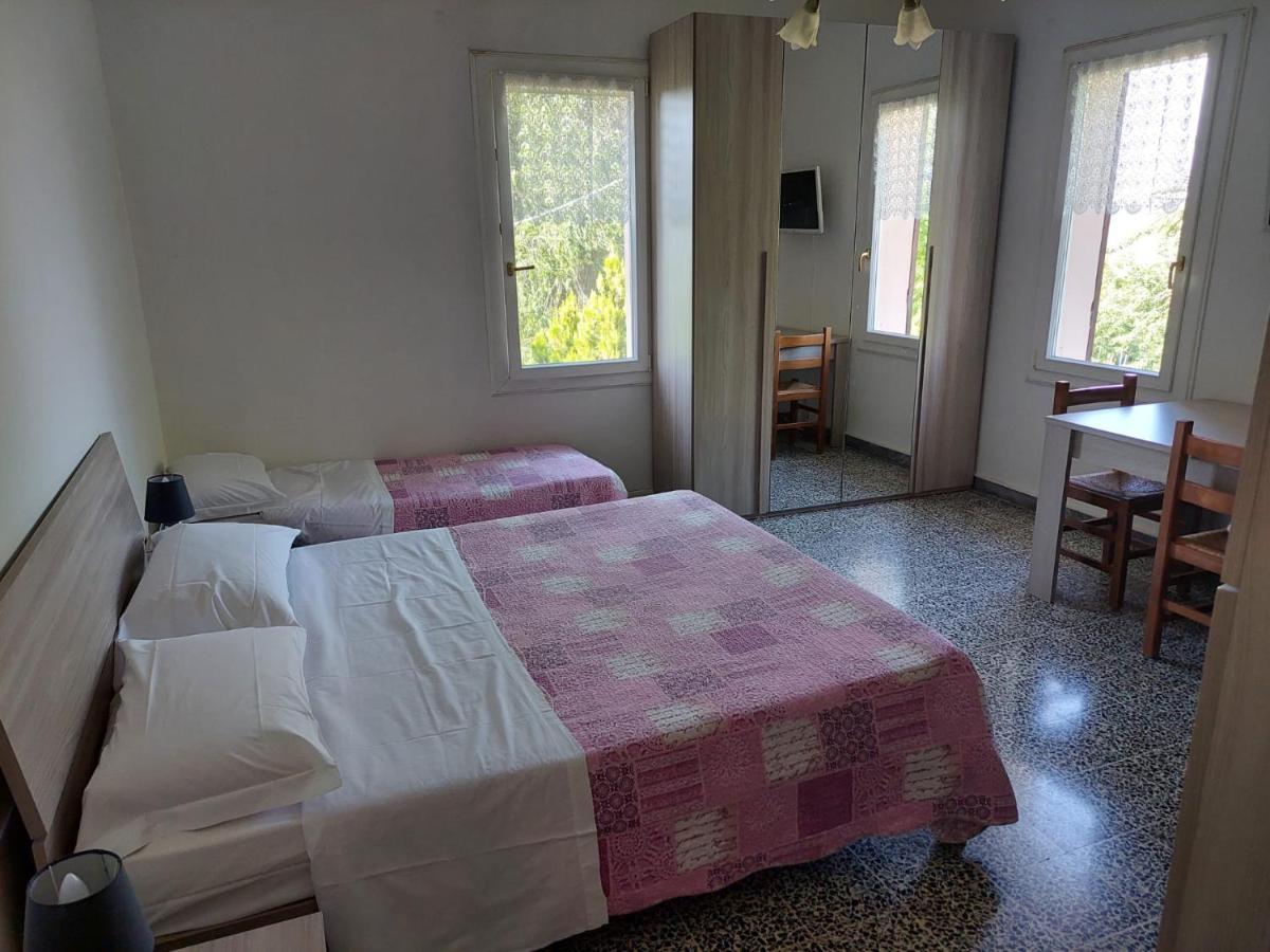 Agriturismo Ca' Isotta Castello di Serravalle Екстер'єр фото