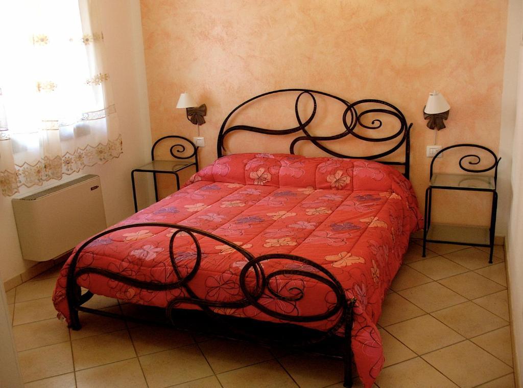 Agriturismo Ca' Isotta Castello di Serravalle Екстер'єр фото