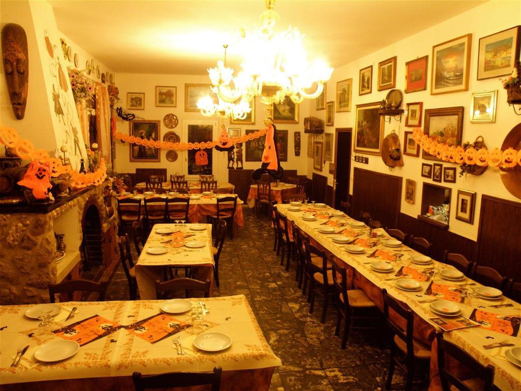 Agriturismo Ca' Isotta Castello di Serravalle Екстер'єр фото