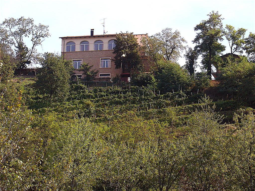 Agriturismo Ca' Isotta Castello di Serravalle Екстер'єр фото
